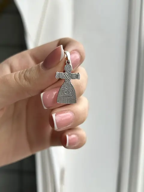 Підвіска «Солом'яна Мотанка» зі срібла 925 — фото 4