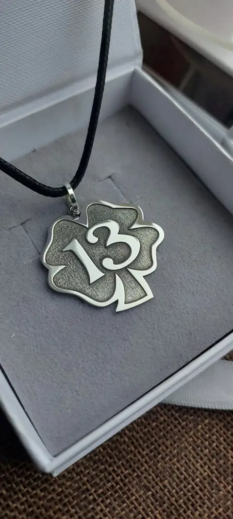 Підвіска «Щасливе 13» зі срібла 925 — фото 3