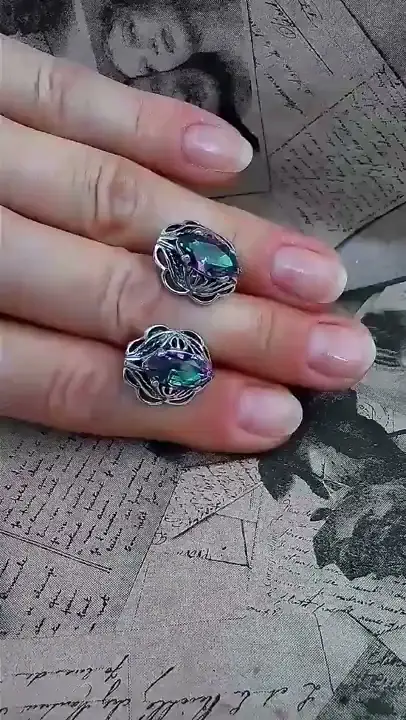 Сережки з перлиною