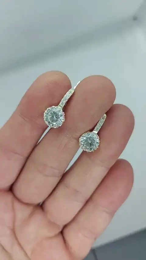 Сережки з прозорими камінцями