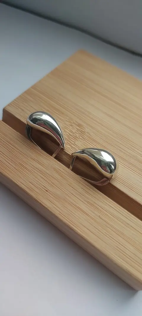 Сережка Капля