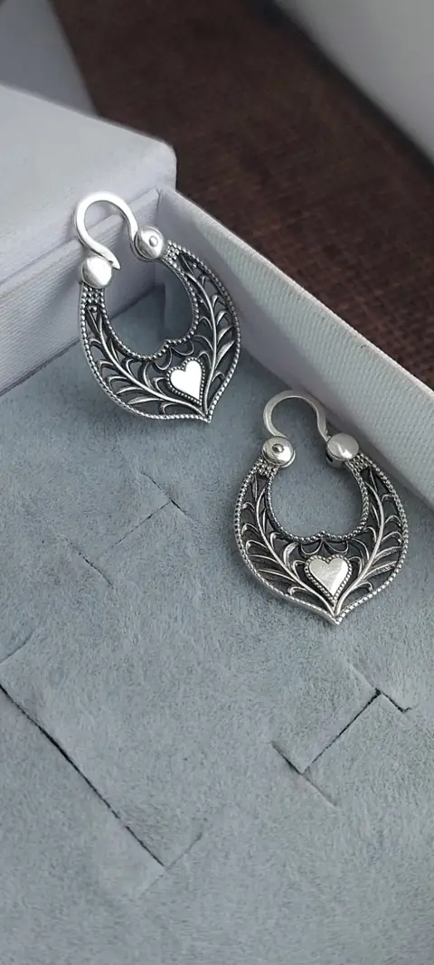 Сережки «Лунниця з серцем» зі срібла 925 — фото 3